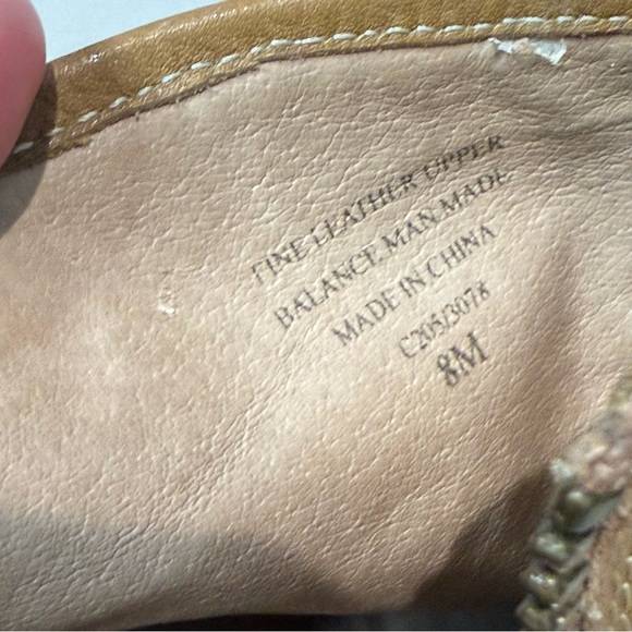 Splendid Tan Ankle Booties Western Style Zipper Closure leather Women’s Size 8 - Picture 7 of 9